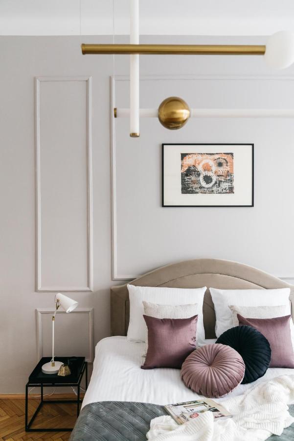 Luna Apartment - Loftaffair Cracovie Extérieur photo