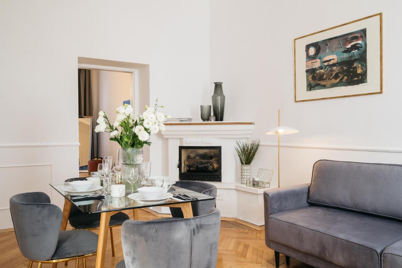 Luna Apartment - Loftaffair Cracovie Extérieur photo