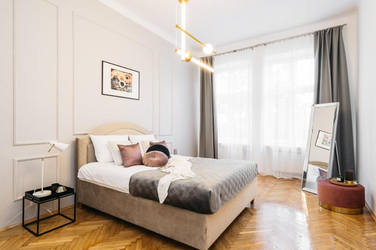 Luna Apartment - Loftaffair Cracovie Extérieur photo