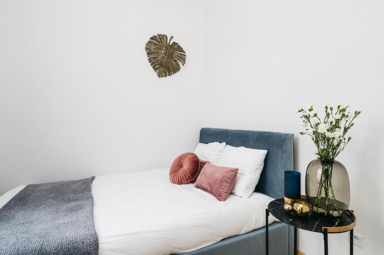 Luna Apartment - Loftaffair Cracovie Extérieur photo